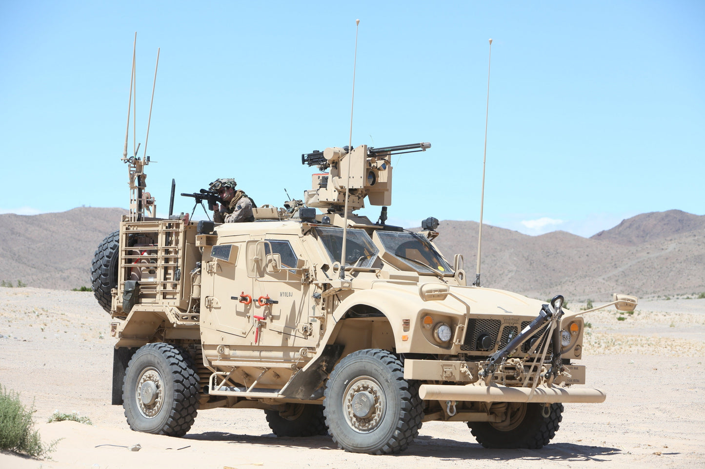 Oshkosh M-Atv Tank Transporter Glossy Poster Picture Photo Print Banner Booma Prints