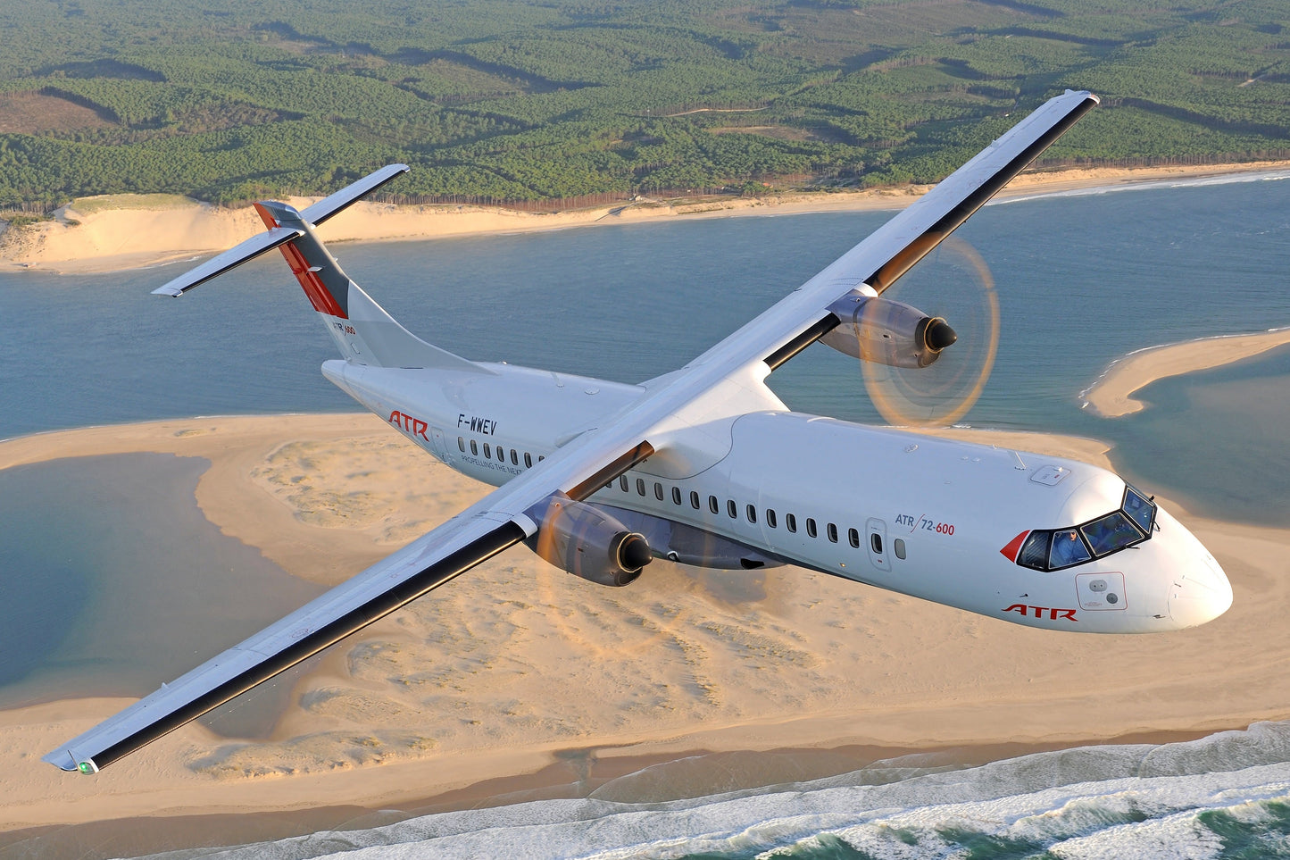 Atr 72-600 Aircraft Brazil Crash Glossy Poster Picture Photo Print Banner Booma Prints