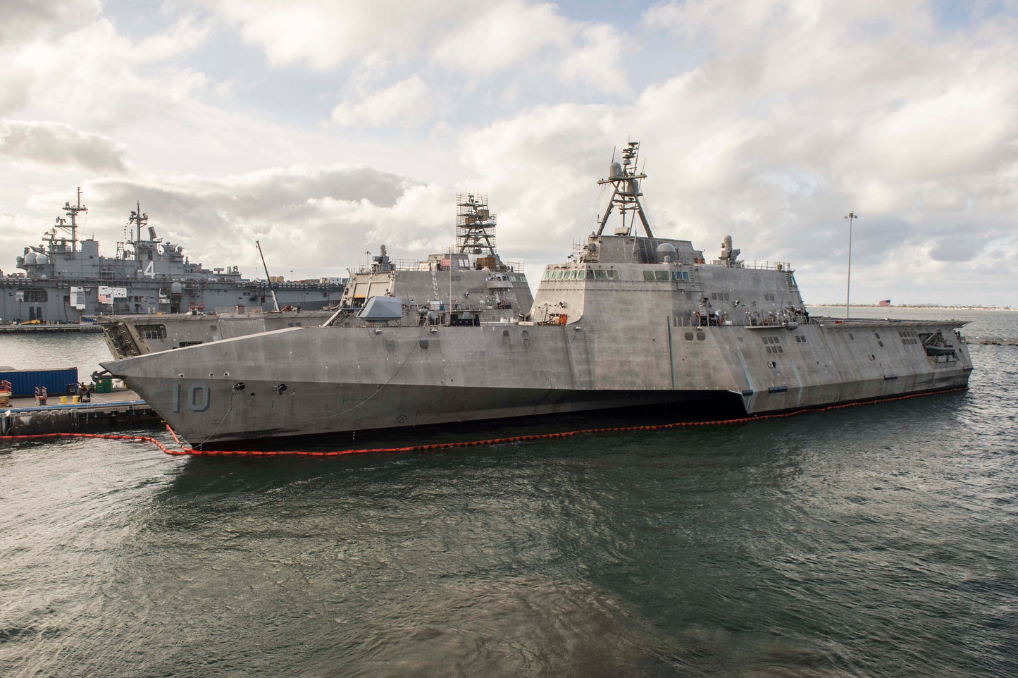 Uss Gabrielle Giffords Navy Ship Glossy Poster Picture Photo Print Banner Booma Prints