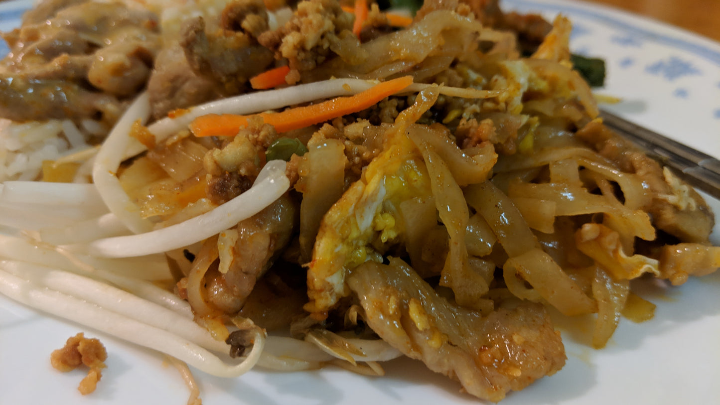 Pork Pad Thai Food Glossy Poster Picture Photo Print Banner Booma Prints