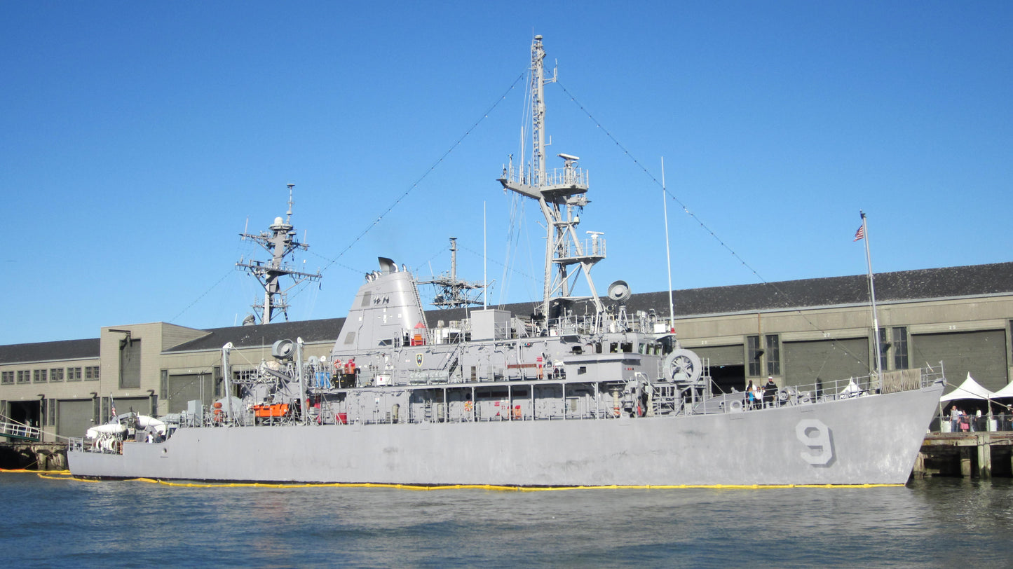 Uss Pioneer Mcm-9 Avenger Class Navy Ship Glossy Poster Picture Photo Print Banner Booma Prints