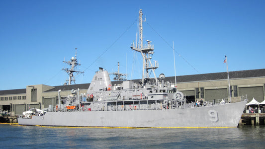 Uss Pioneer Mcm-9 Avenger Class Navy Ship Glossy Poster Picture Photo Print Banner Booma Prints