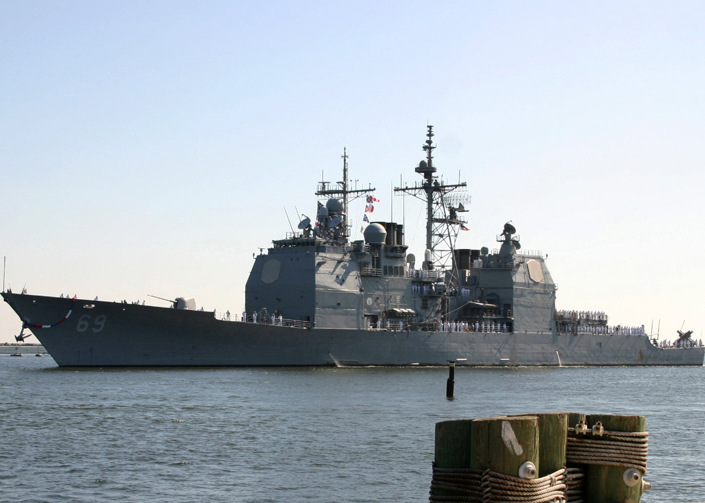 Uss Vicksburg Cg-69 Ticonderoga Class Navy Ship Glossy Poster Picture Photo Print Banner Booma Prints