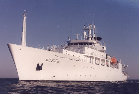 Usns Bruce C. Heezen Pathfinder Class Navy Ship Glossy Poster Picture Photo Print Banner Booma Prints