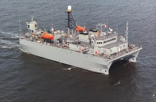 Usns Loyal Victorious Navy Ship Glossy Poster Picture Photo Print Banner Booma Prints