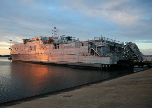 Usns Yuma T-Epf-8 Spearhead Ship Glossy Poster Picture Photo Print Banner Booma Prints
