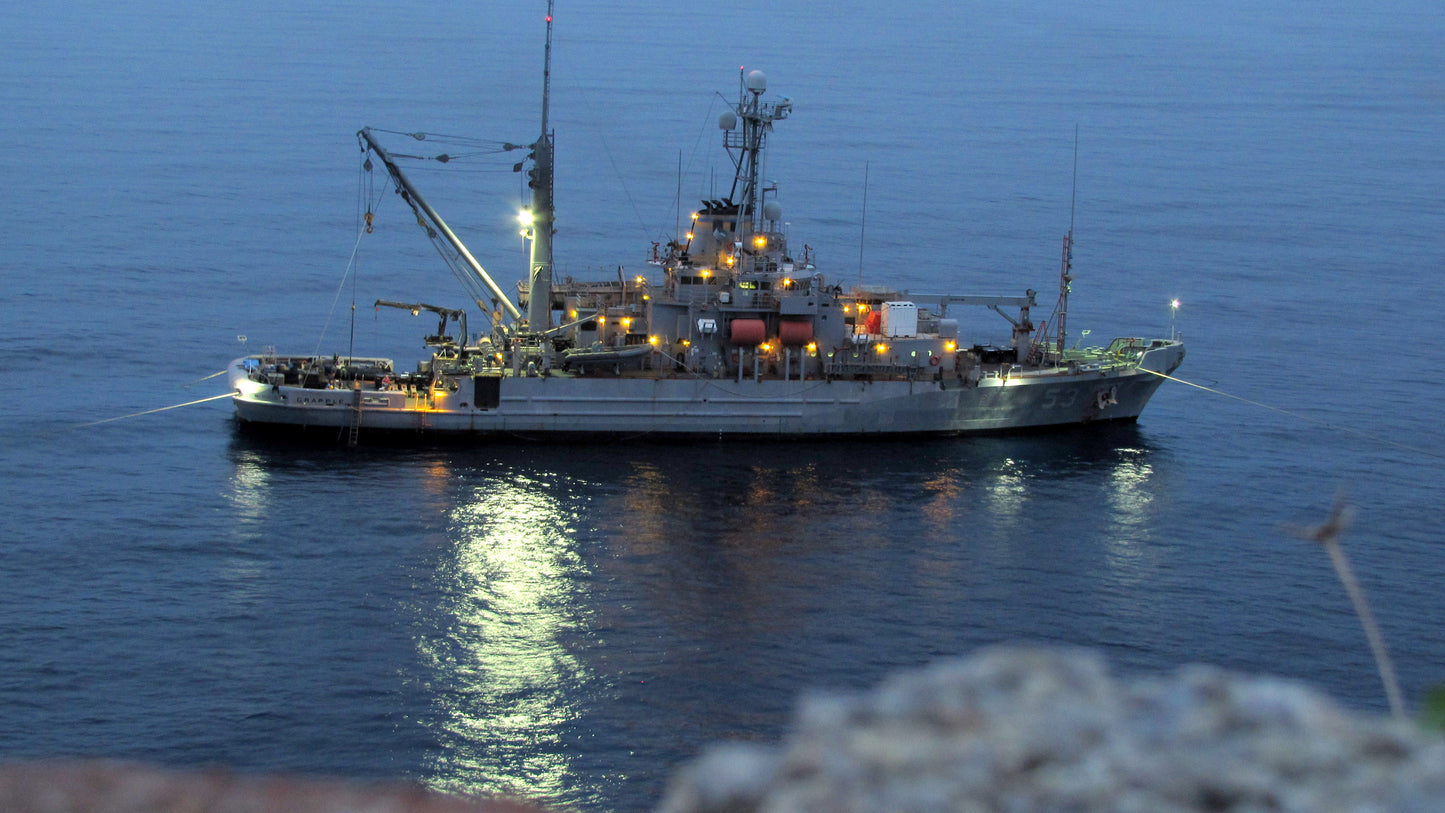Usns Grapple Salvage Navy Ship Glossy Poster Picture Photo Print Banner Booma Prints