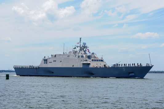 Uss Milwaukee Lcs-5 Freedom Ship Glossy Poster Picture Photo Print Banner Booma Prints