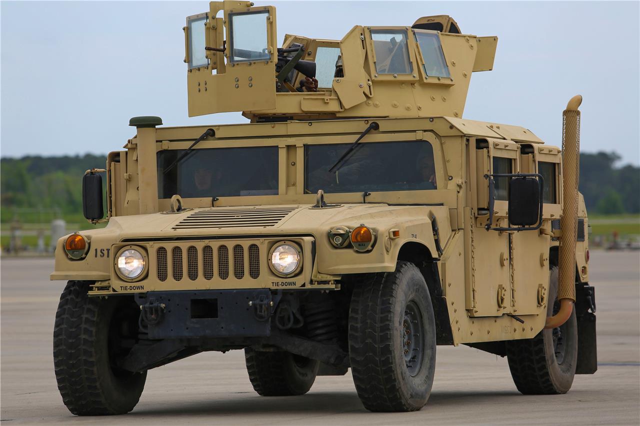 Humvee Military Vehicle Glossy Poster Picture Photo Print Banner Hummer Booma Prints