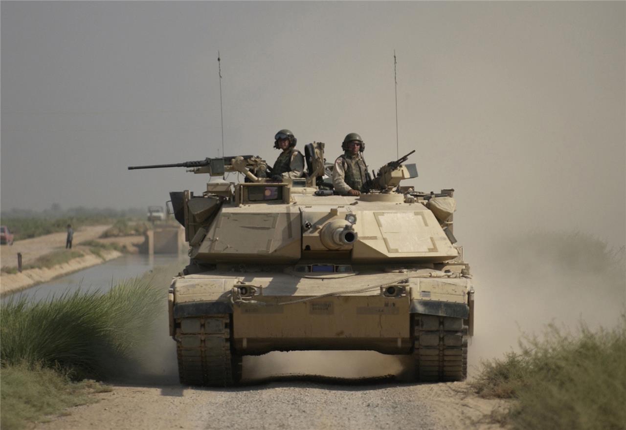 M1A1 Abrams Battle Tank Vehicle Glossy Poster Picture Photo Print Banner Booma Prints