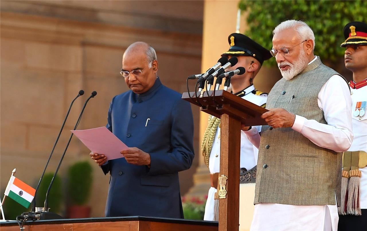 India Narendra Modi Sworn In Oath Glossy Poster Picture Photo Print Banner Booma Prints