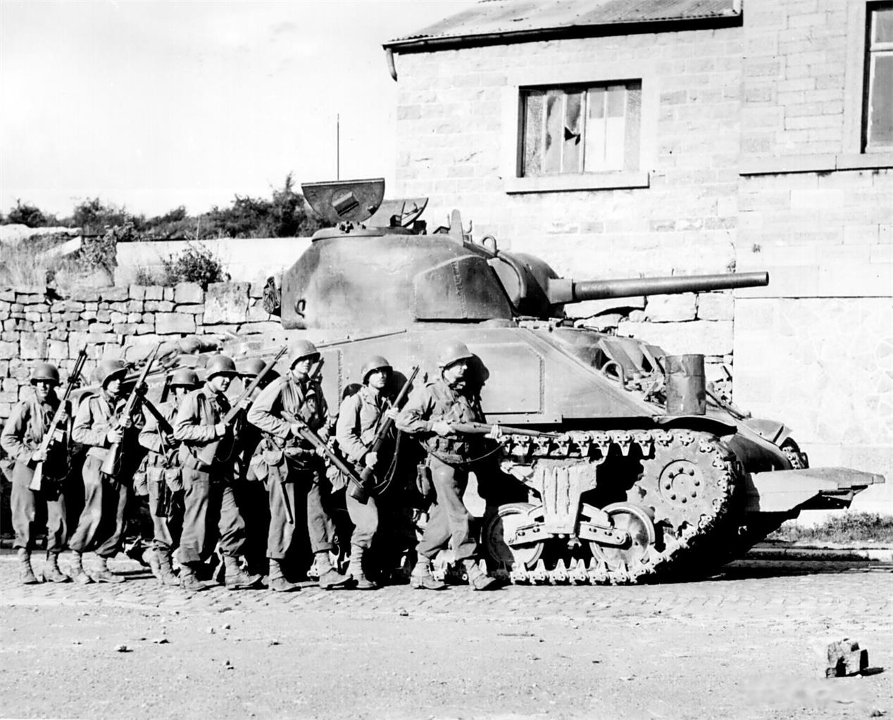 M4 Sherman Tank Troops Belgium Ww2 Glossy Poster Picture Photo Print Banner Booma Prints
