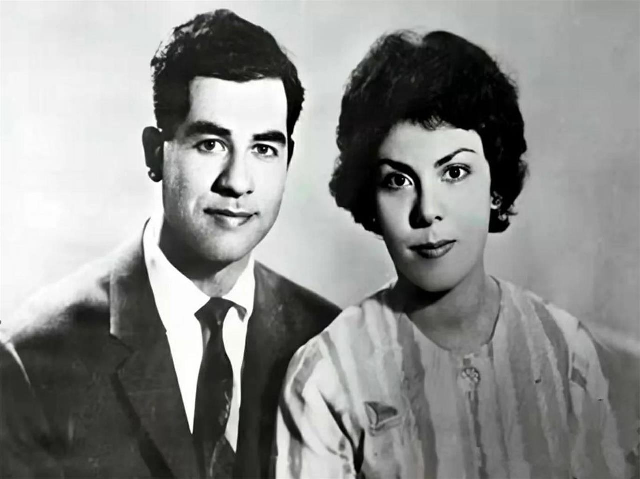 Saddam Hussein Wife Sajida Talfah Glossy Poster Picture Photo Print Banner Booma Prints