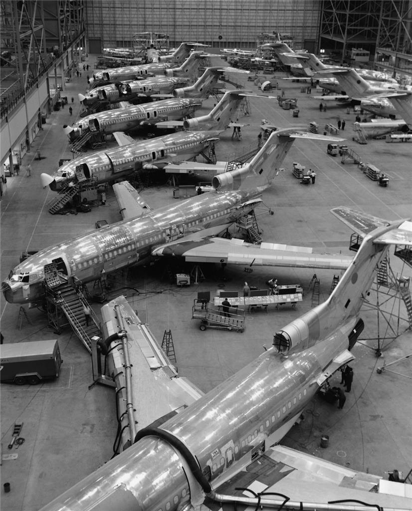 Boeing 727 Aircraft Production Glossy Poster Picture Photo Print Banner Booma Prints