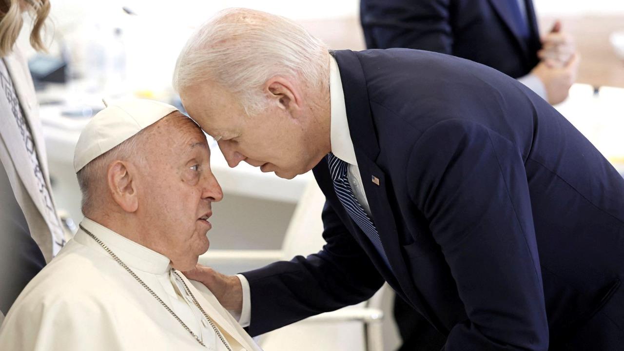 Joe Biden Pope Francis 2024 Glossy Poster Picture Photo Print Banner 9770 Booma Prints