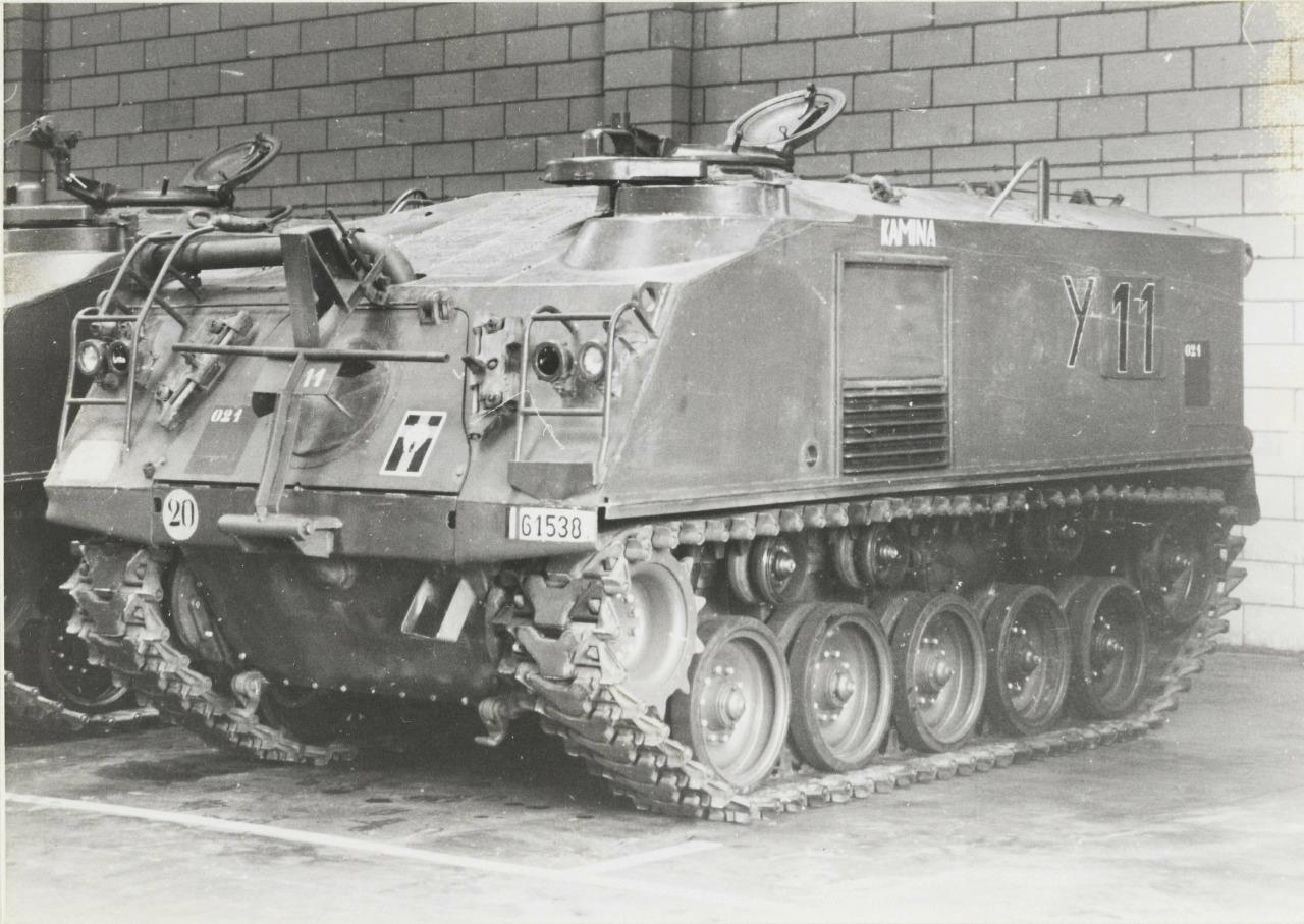 M75 Apc Armored Personnel Carrier Glossy Poster Picture Photo Print Banner Booma Prints