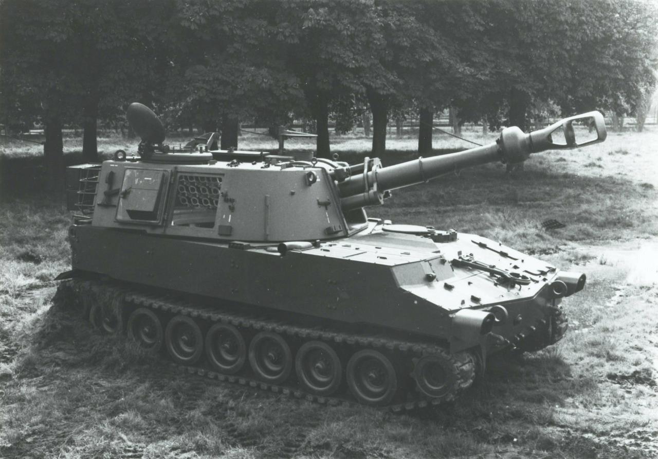 M109 Self Propelled Howitzer Glossy Poster Picture Photo Print Banner Booma Prints