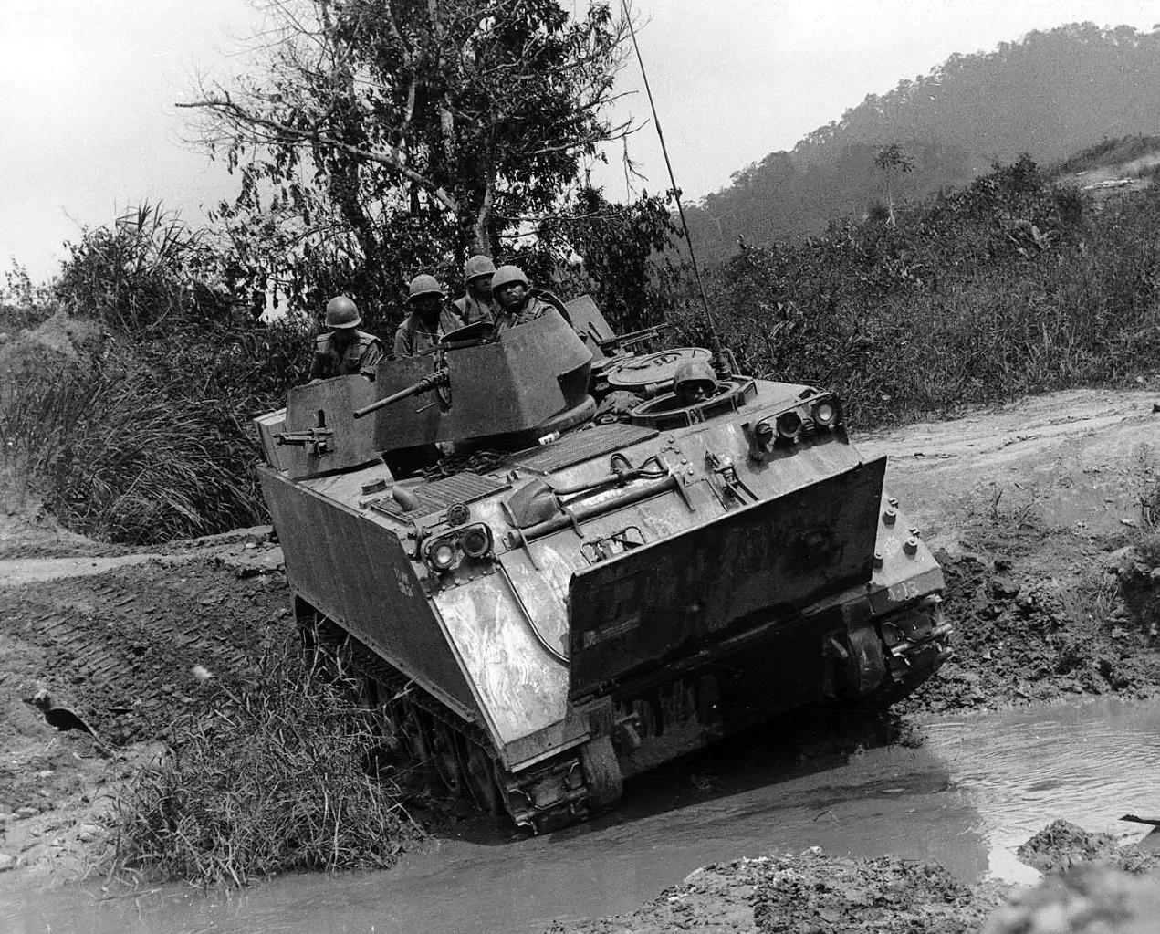M113 Apc Tank Vietnam Glossy Poster Picture Photo Print Banner Booma Prints