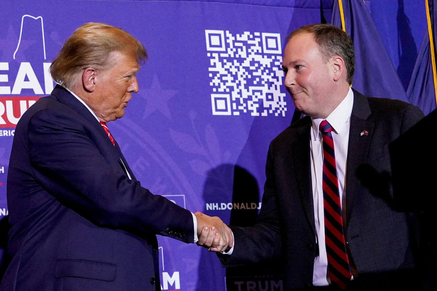Lee Zeldin Donald Trump Handshake Glossy Poster Picture Photo Print Banner Booma Prints