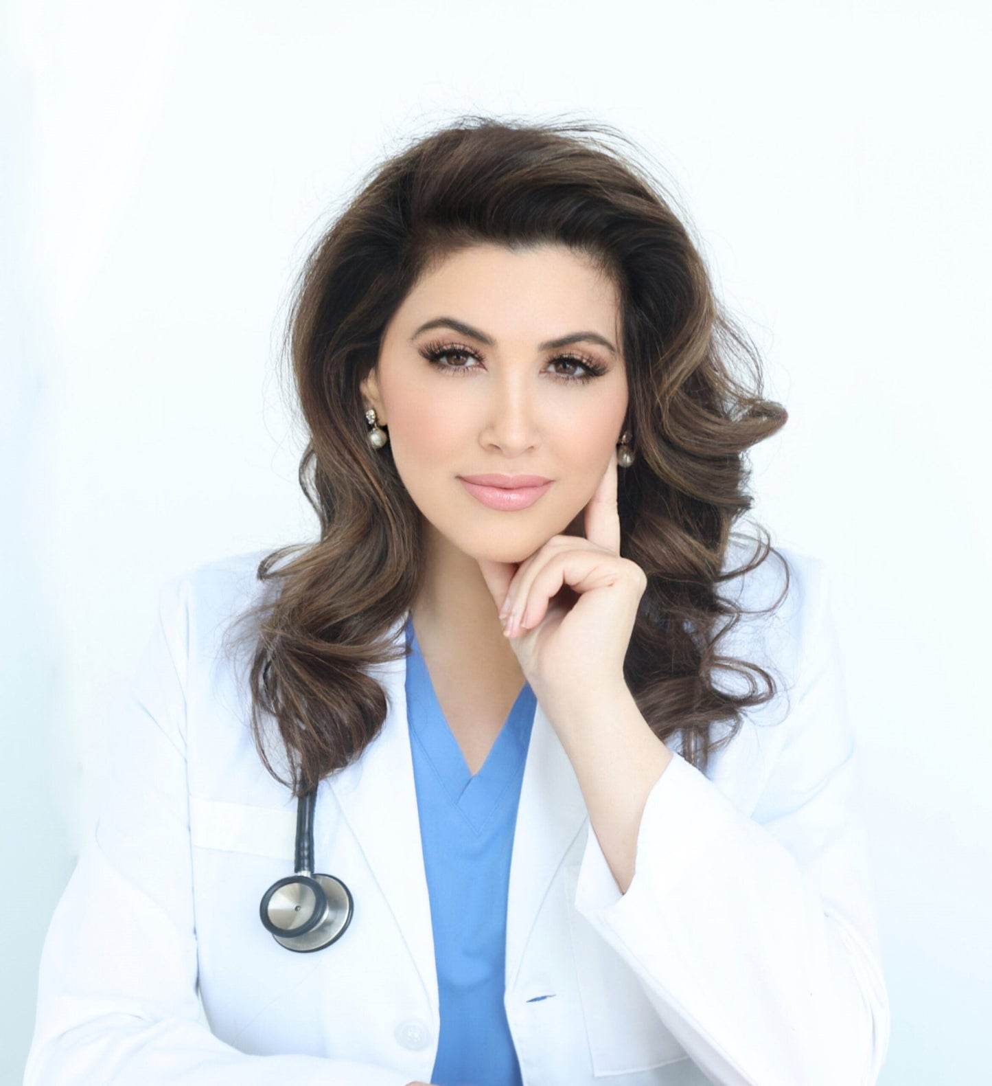 Dr Janette Nesheiwat Portrait Glossy Poster Picture Photo Print Banner  Booma Prints