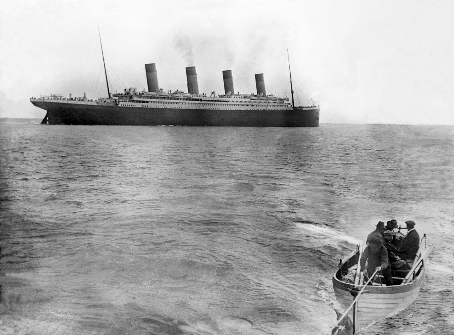 Last Image Of Titanic Ship Glossy Poster Picture Photo Print Banner  Booma Prints