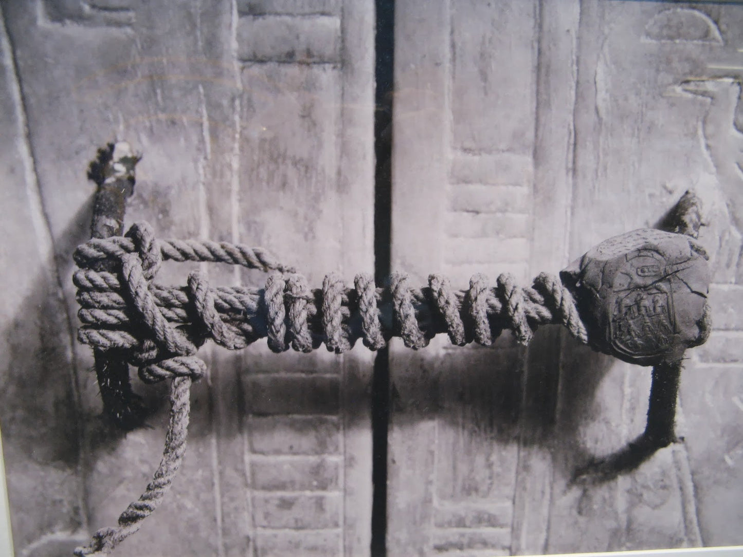Unbroken Seal King Tut Tomb Glossy Poster Picture Photo Print Banner  Booma Prints