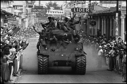 Havan Revolution Tank Cuba Glossy Poster Picture Photo Print Banner  Booma Prints