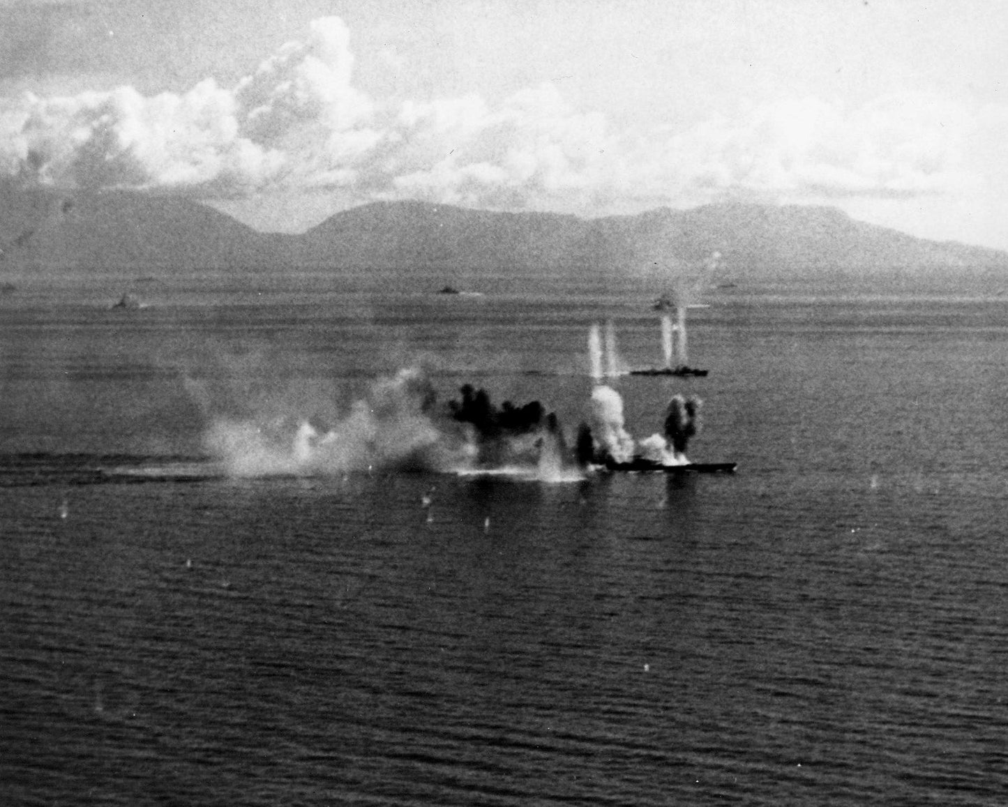 Battle Of Leyte Gulf Ww2 Wwii Glossy Poster Picture Photo Print Banner  Booma Prints