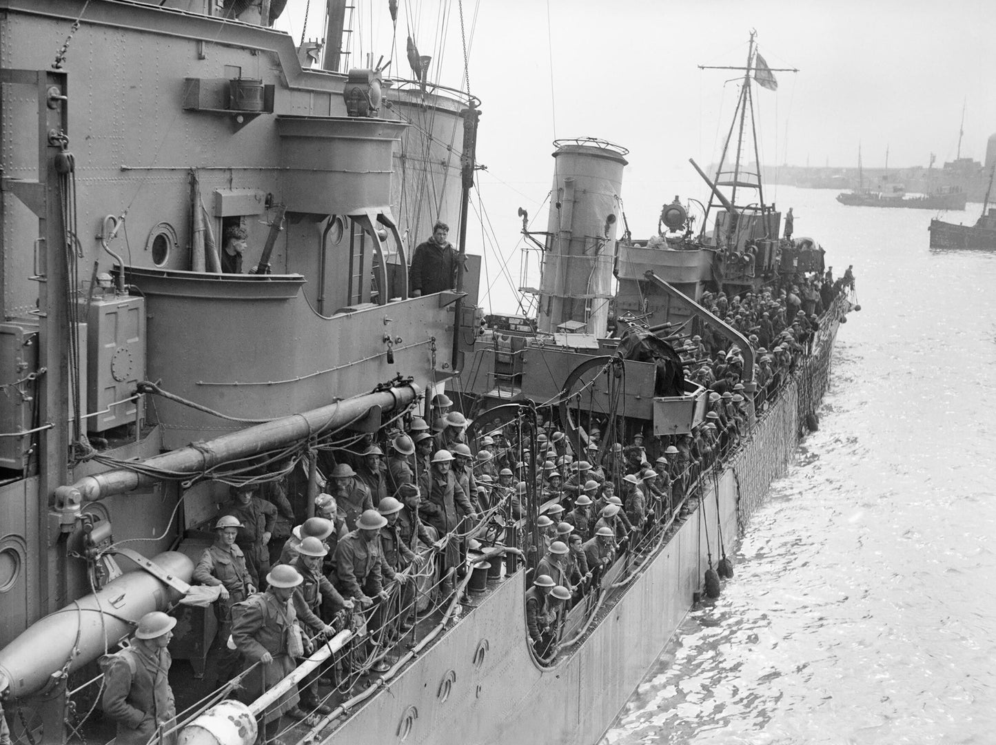 Dunkirk Evacuation Soldiers Ship Glossy Poster Picture Photo Print Banner  Booma Prints