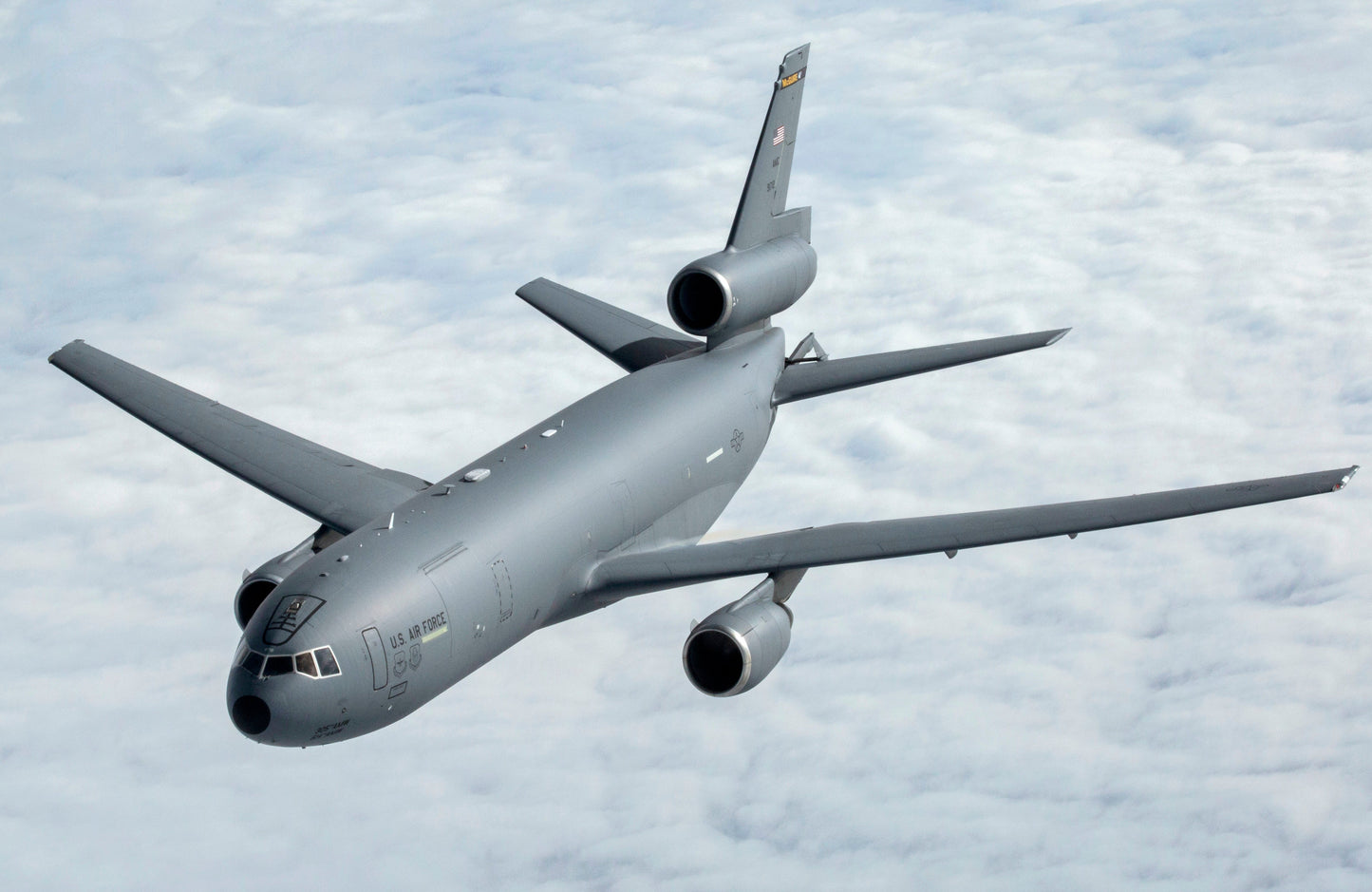 Mcdonnell Douglas Kc-10 Extender Glossy Poster Picture Photo Print Banner  Booma Prints