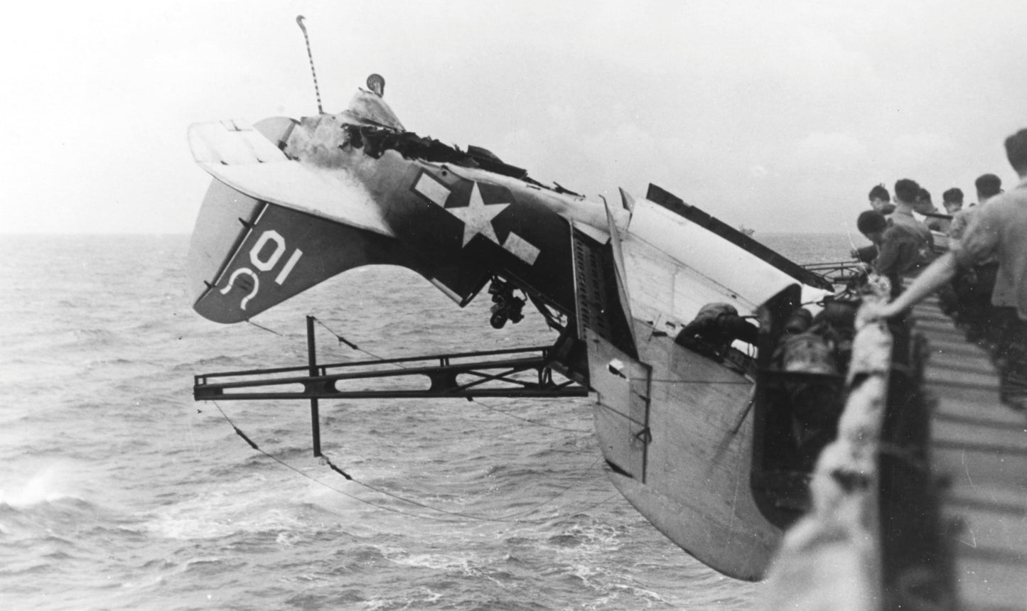 Crashed Sb2C Helldiver Vb-7 Uss Intrepid Poster Picture Photo Print Banner  Booma Prints