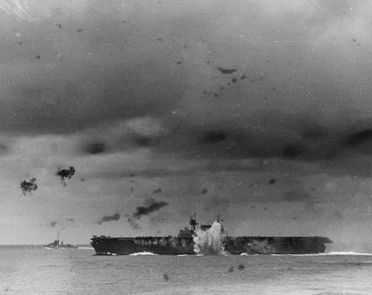 Japanese Bomb Uss Enterprise 1942 Glossy Poster Picture Photo Print Banner  Booma Prints
