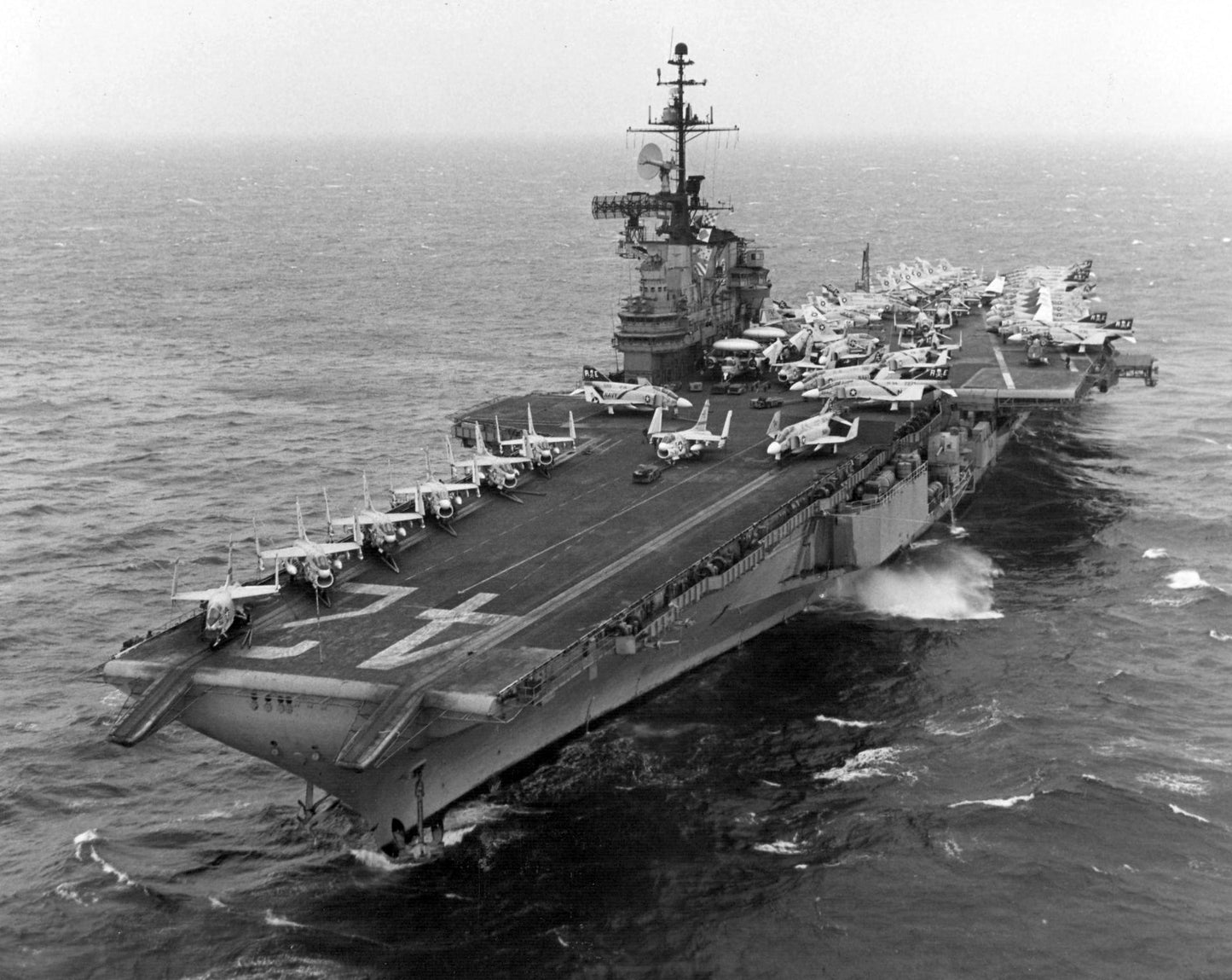 Uss Franklin Roosevelt Cva-42 1971 Poster Picture Photo Print Banner  Booma Prints