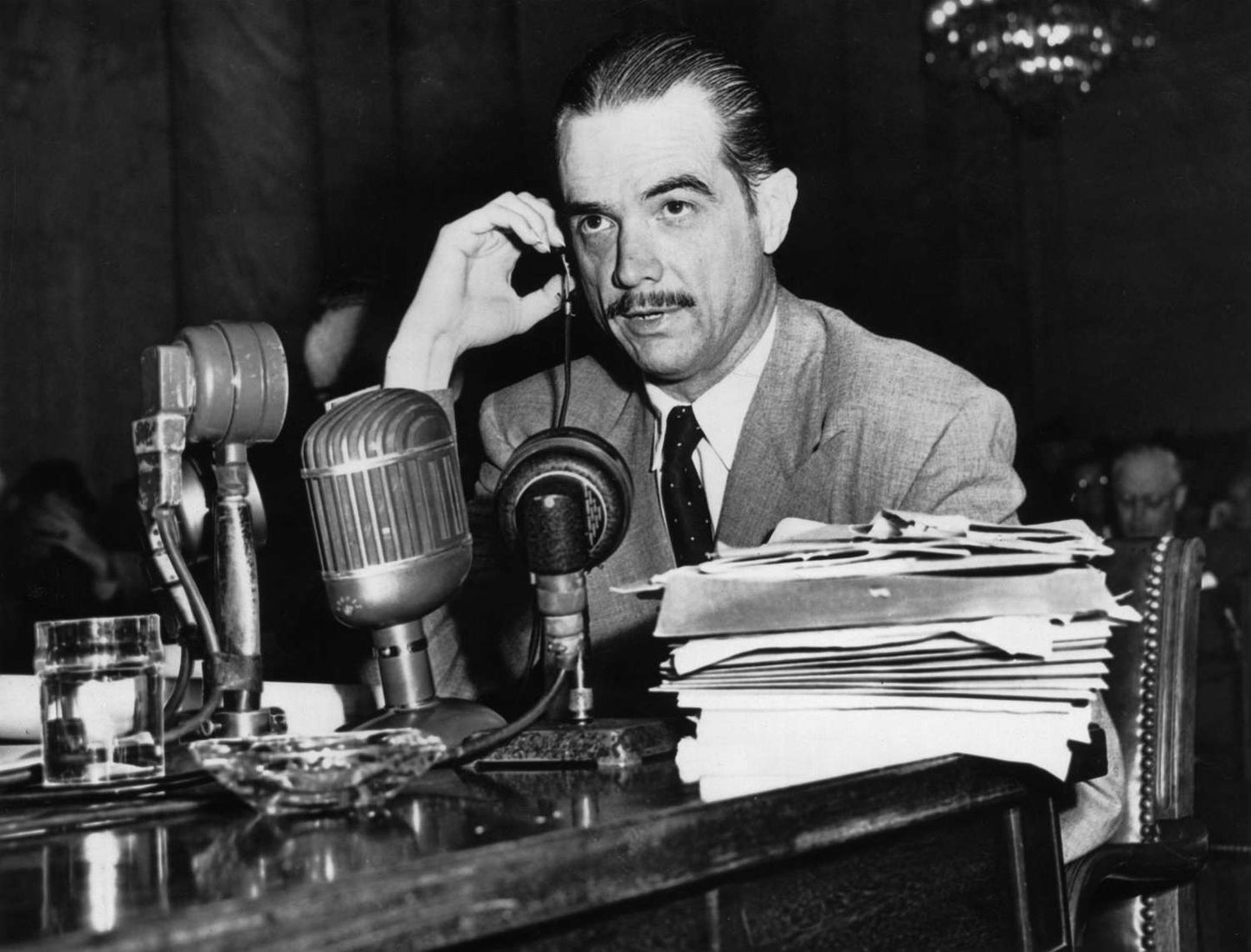 Howard Hughes Broadcaster Glossy Poster Picture Photo Print Banner  Booma Prints