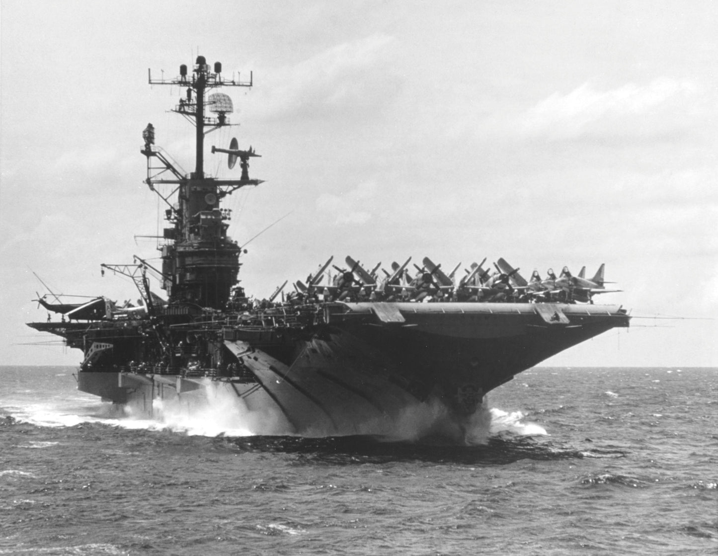 Uss Intrepid Cvs-11 South China Sea Ww2 Poster Picture Photo Print Banner  Booma Prints