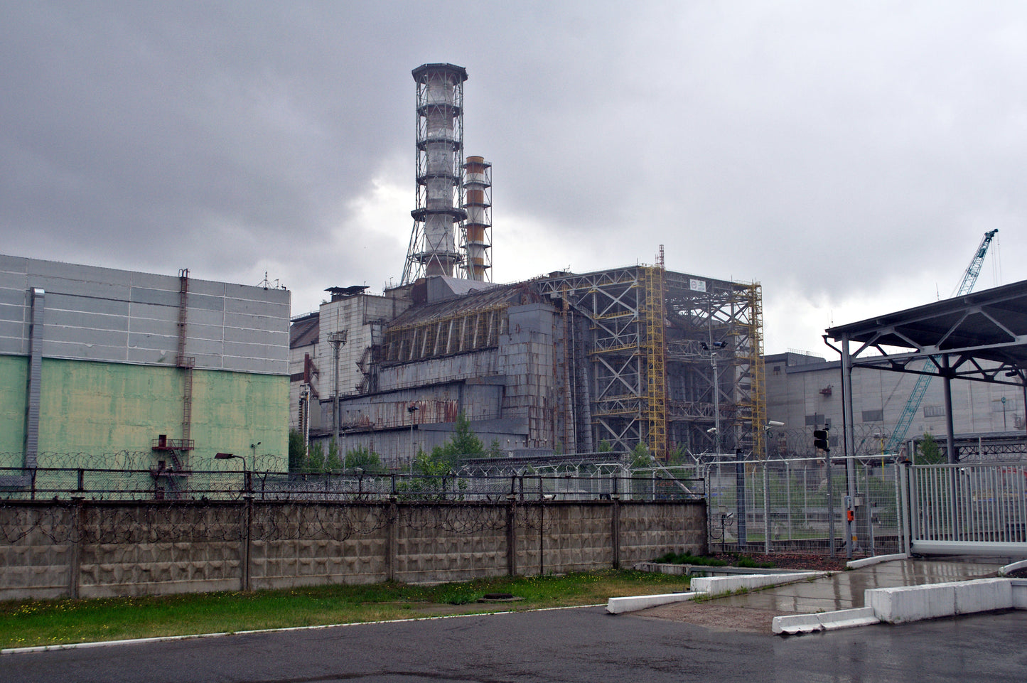 Chernobyl Power Plant Reactor 4 Glossy Poster Picture Photo Print Banner  Booma Prints