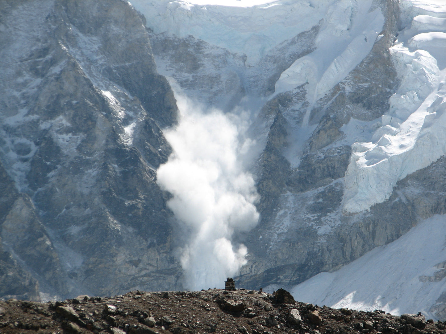 Mount Everest Avalanche Glossy Poster Picture Photo Print Banner  Booma Prints