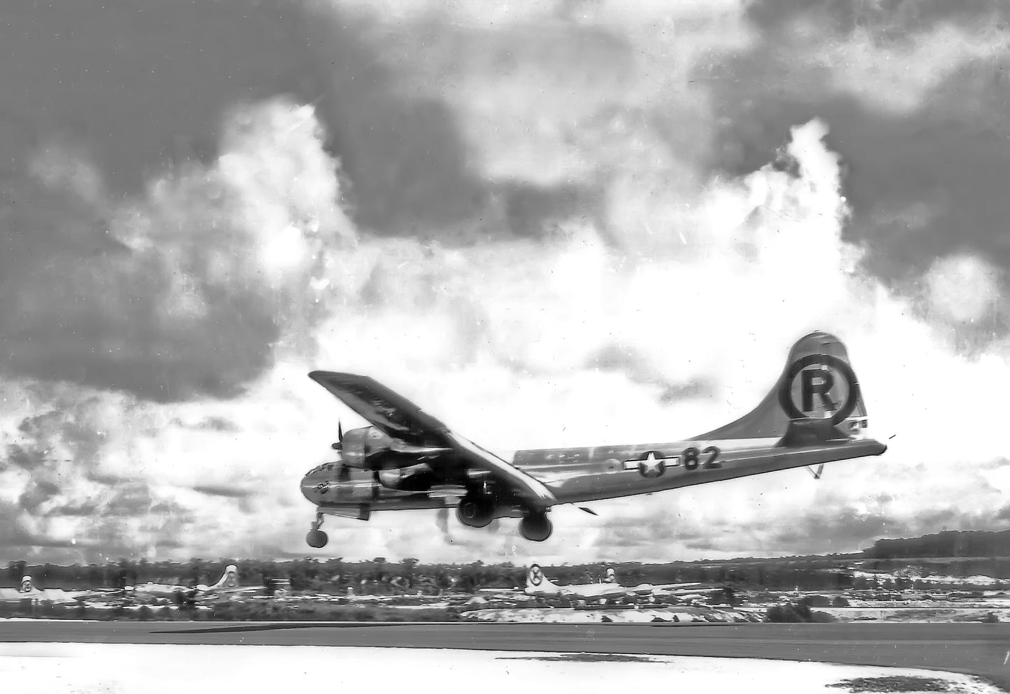 Enola Gay Aircraft Ww2 Glossy Poster Picture Photo Print Banner  Booma Prints