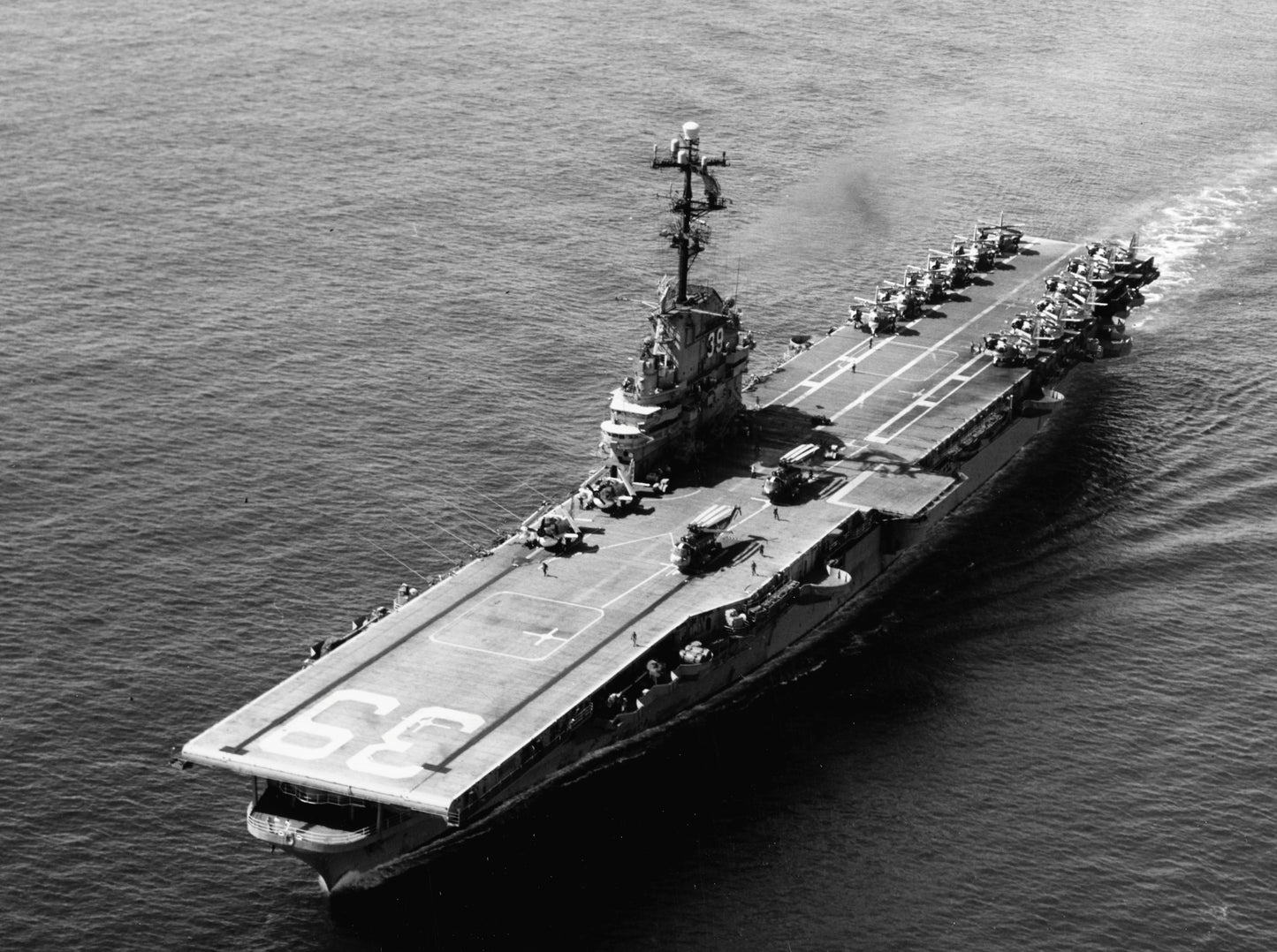 Uss Lake Champlain Cvs-39 1965 Glossy Poster Picture Photo Print Banner  Booma Prints