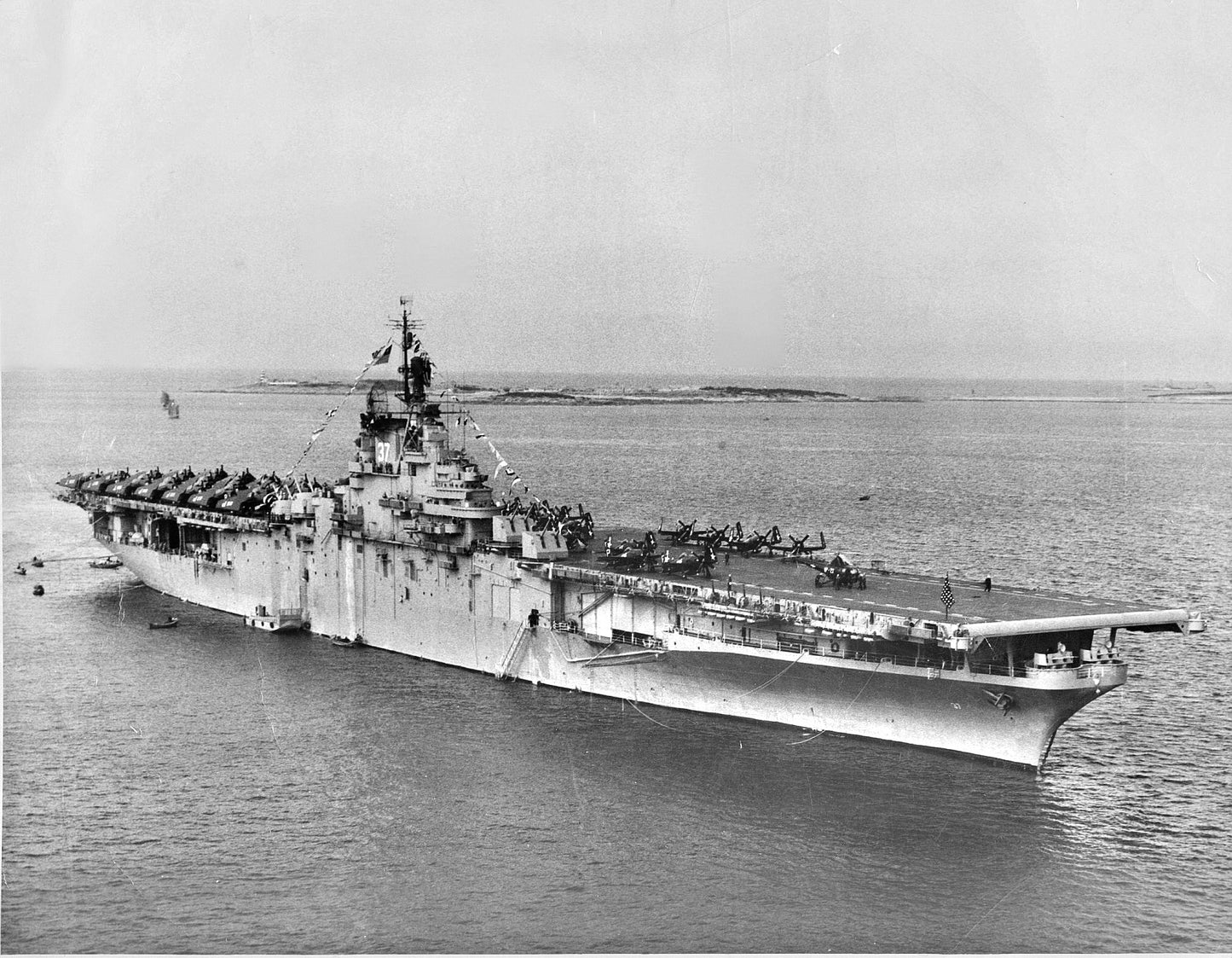 Uss Princeton Cv-37 Tsingtao 1948 Glossy Poster Picture Photo Print Banner  Booma Prints