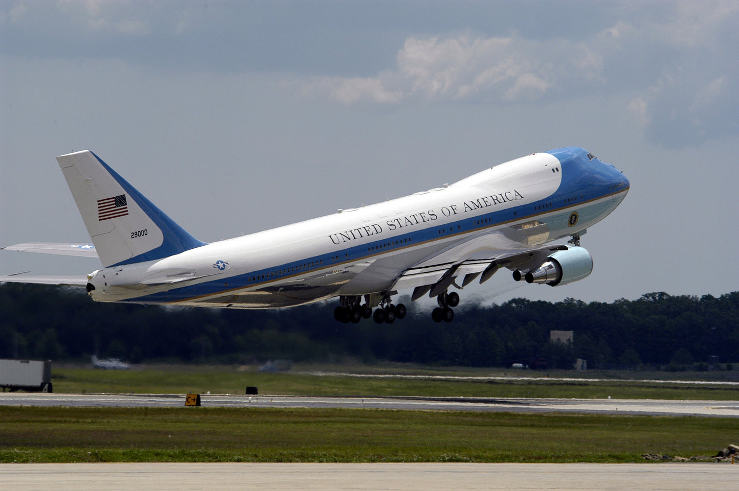 Joint Base Andrews Air Force One Glossy Poster Picture Photo Print Banner  Booma Prints