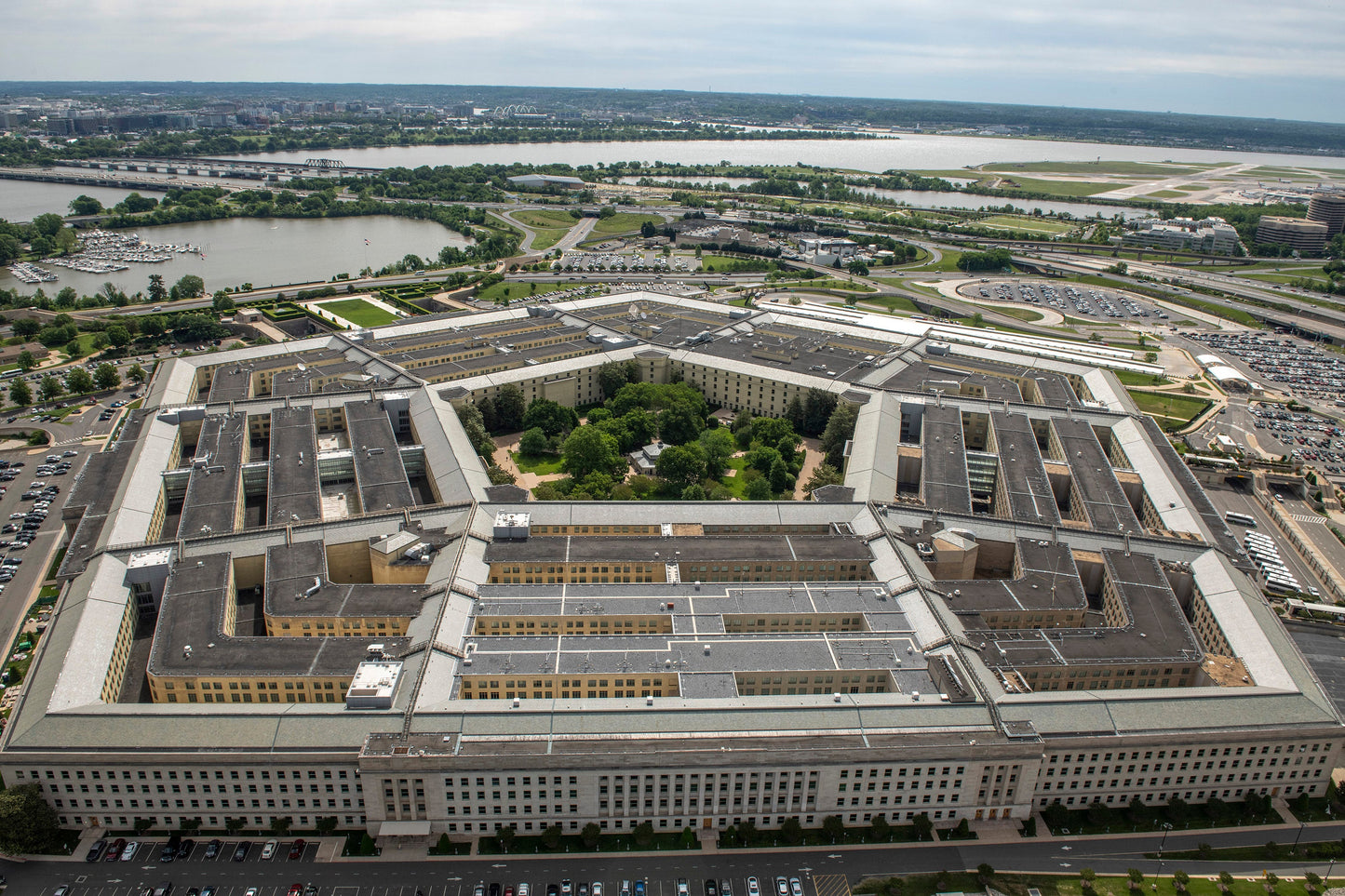 The Pentagon Aerial View Glossy Poster Picture Photo Print Banner  Booma Prints