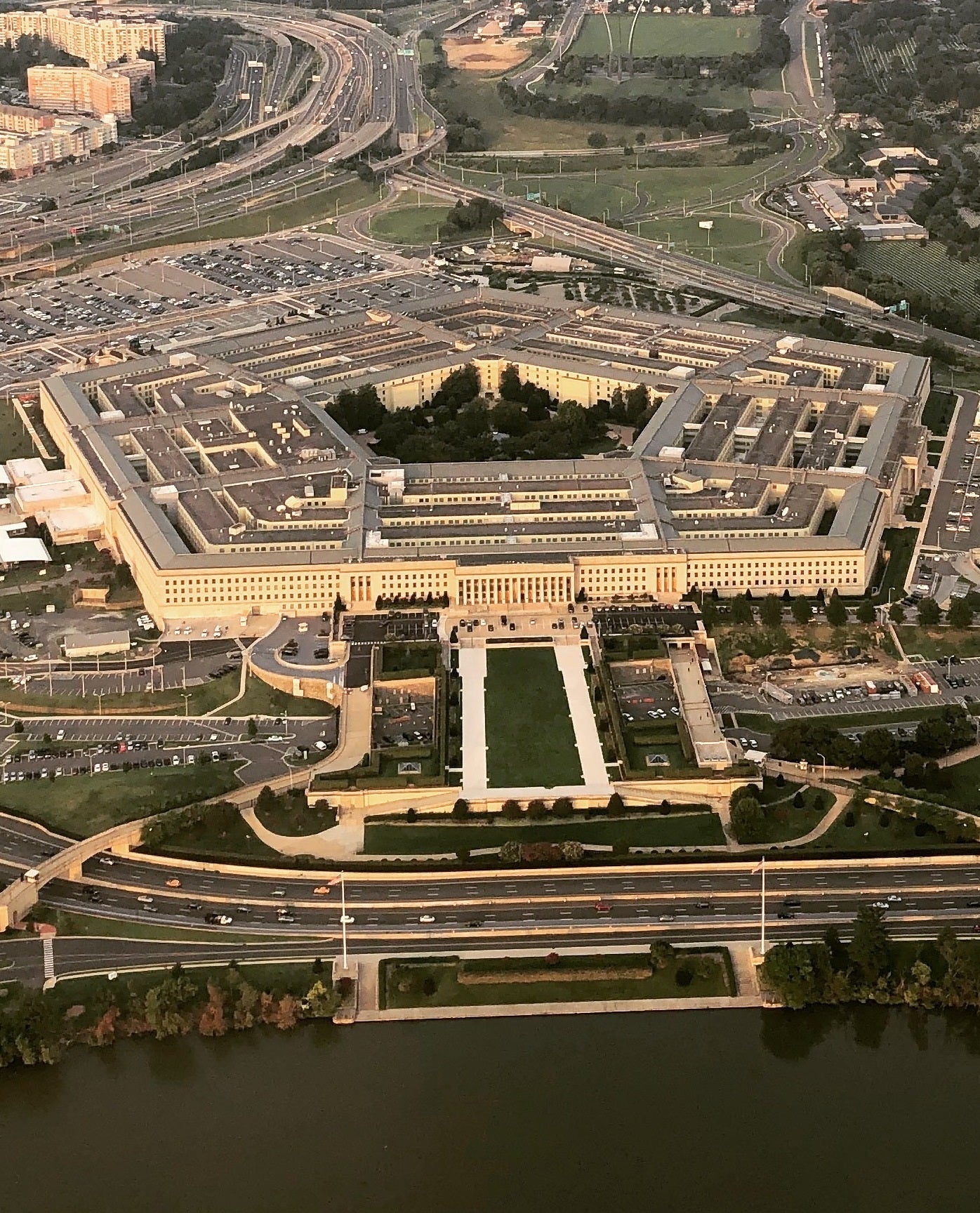 The Pentagon Dept Of Defense Glossy Poster Picture Photo Print Banner  Booma Prints