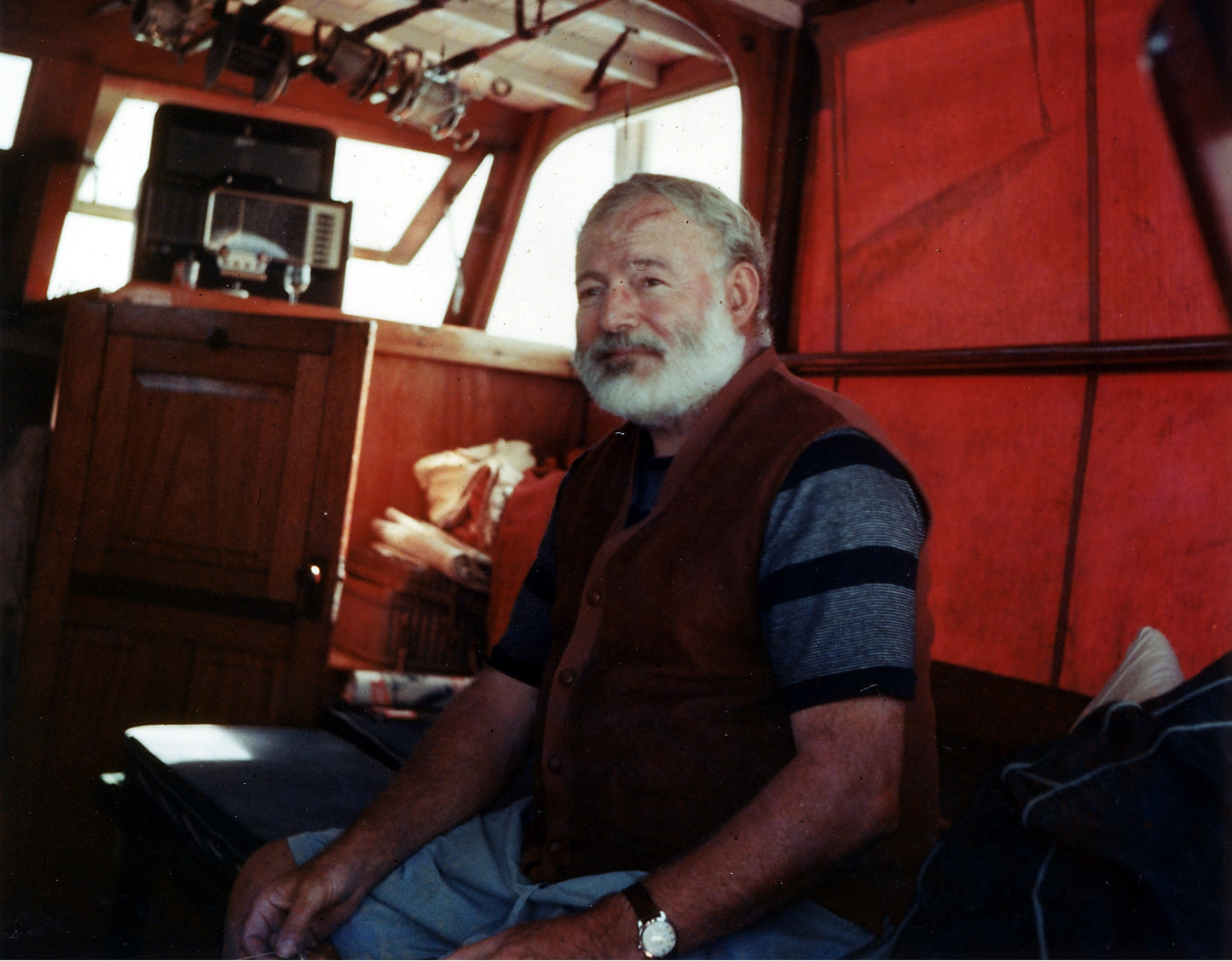 Ernest Hemingway Author 1950 Glossy Poster Picture Photo Print Banner  Booma Prints