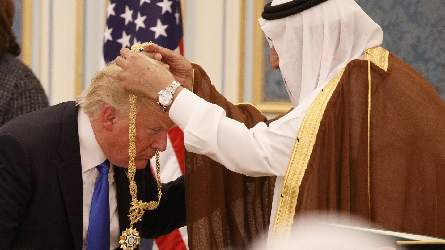 Trump Order Of Zayed Gold Necklace Poster Picture Photo Print Banner  Booma Prints