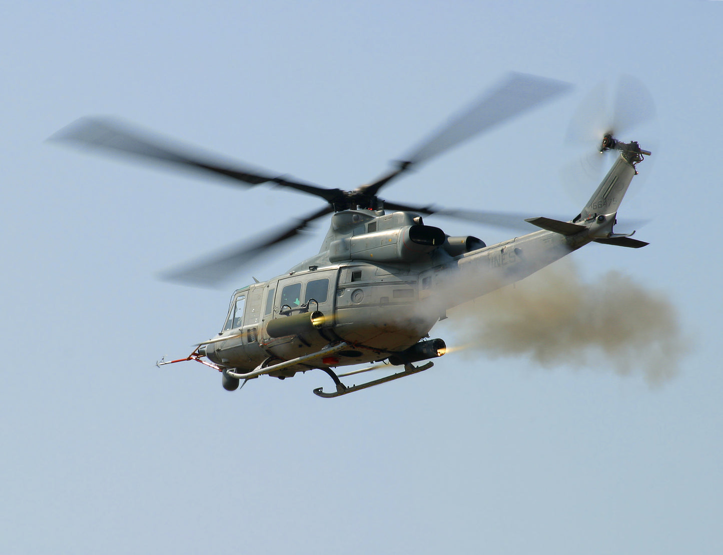 Bell Uh-1Y Venom Aircraft Glossy Poster Picture Photo Print Banner Booma Prints