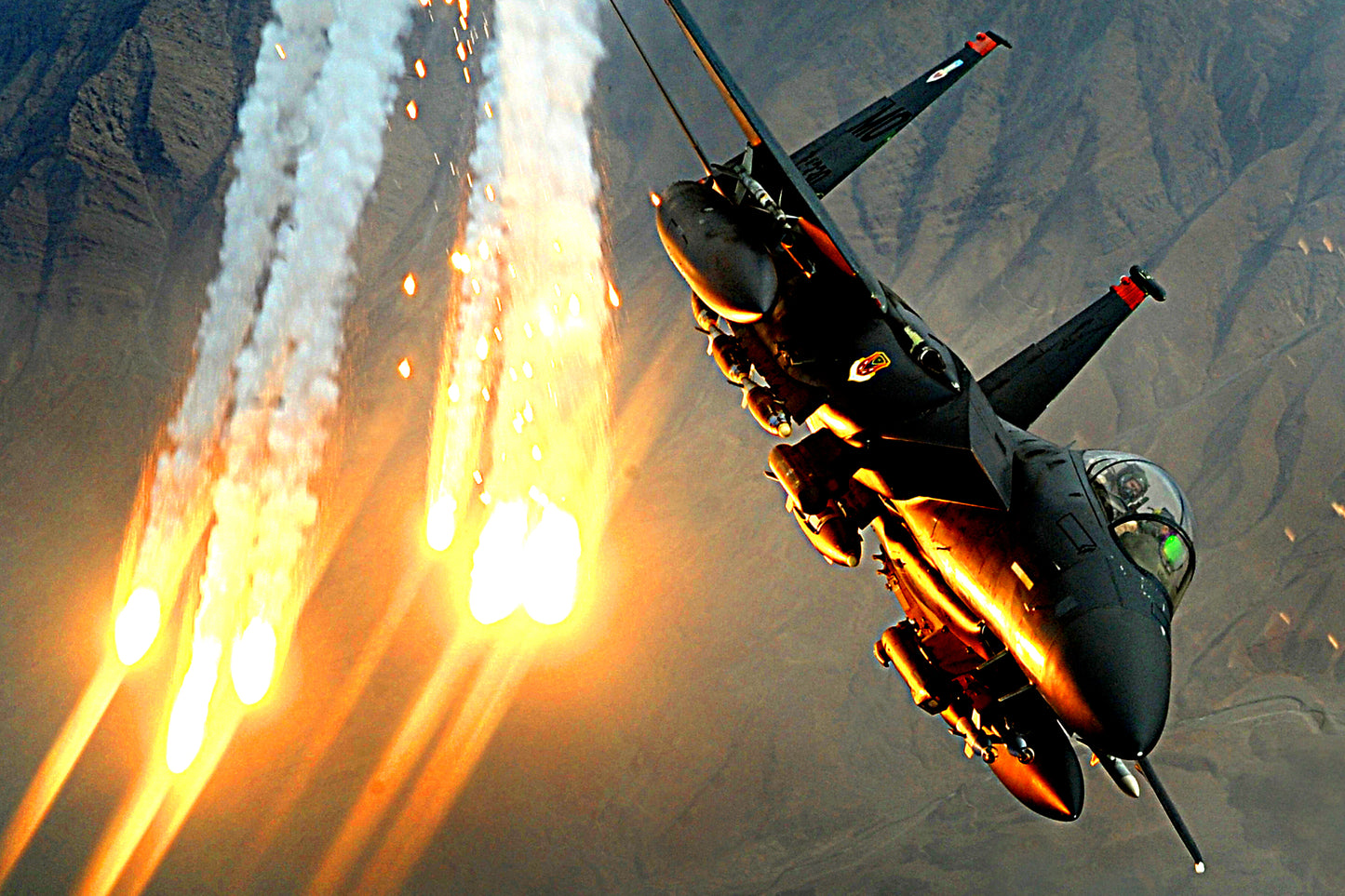 Mcdonnell Douglas F-15E Eagle Glossy Poster Picture Photo Print Banner Booma Prints