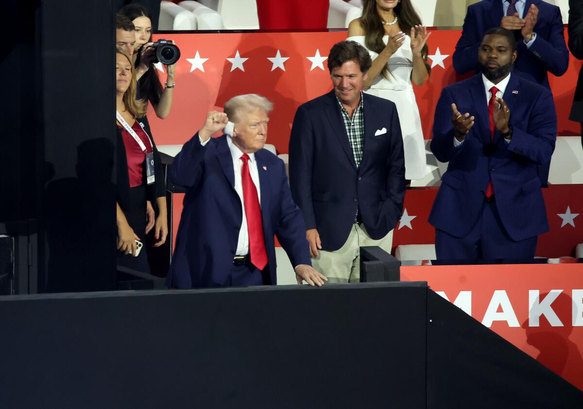 Trump Tucker Carlson 2024 Rnc Glossy Poster Picture Photo Print Banner Booma Prints