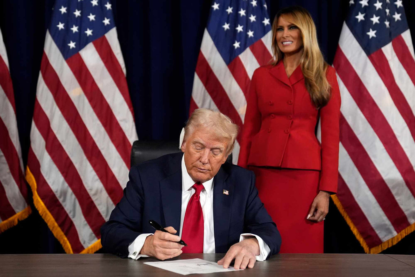 Trump Melania Nomination Signing Glossy Poster Picture Photo Print Banner Booma Prints